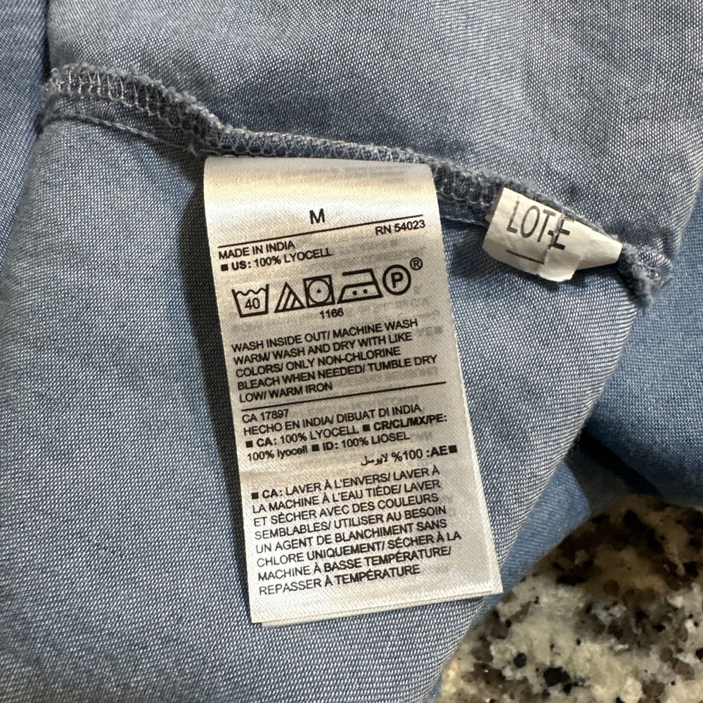 Old Navy Women's Chambray‎ Denim Button Front Midi Dress Size Medium - Picture 6 of 10